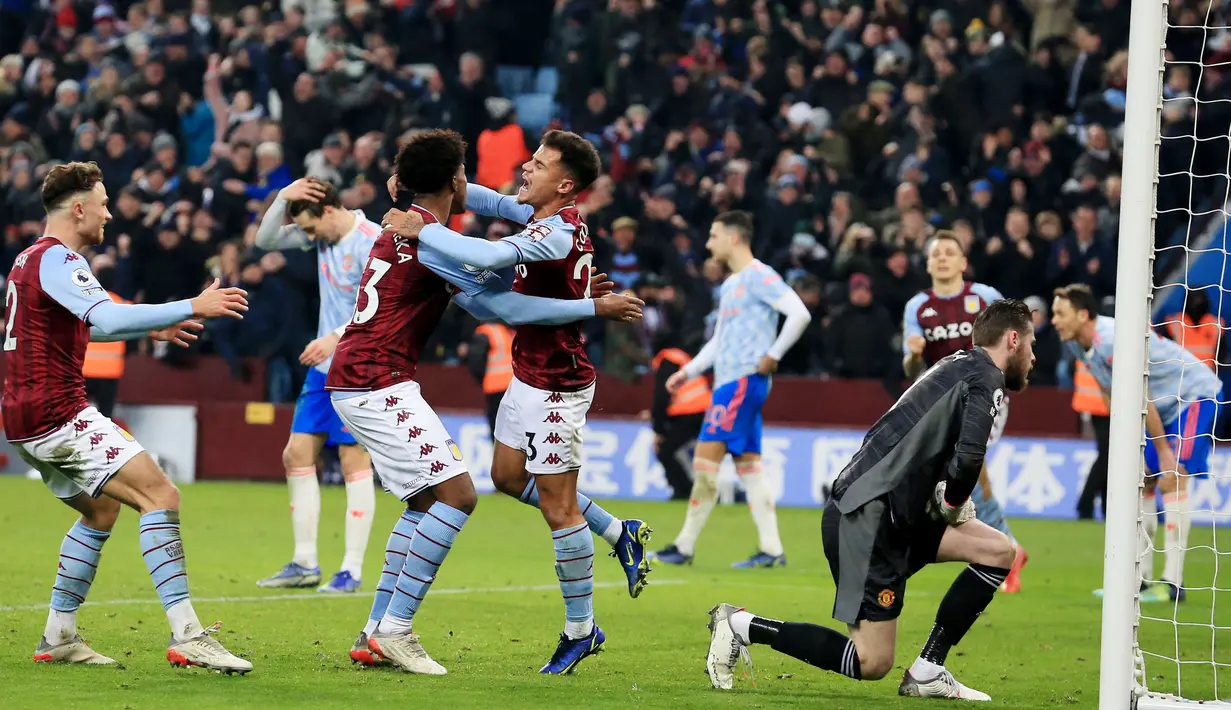Manchester United gagal memetik poin penuh kala bertandang ke markas Aston Villa pada laga pekan ke-22 Premier League 2021-22 di Villa Park, Minggu (16/1/2022). (AFP/ Lindsey Parnaby)