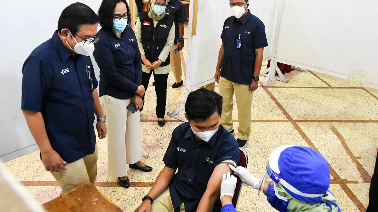 Petrokimia Gresik menjalankan program vaksinasi gotong royong