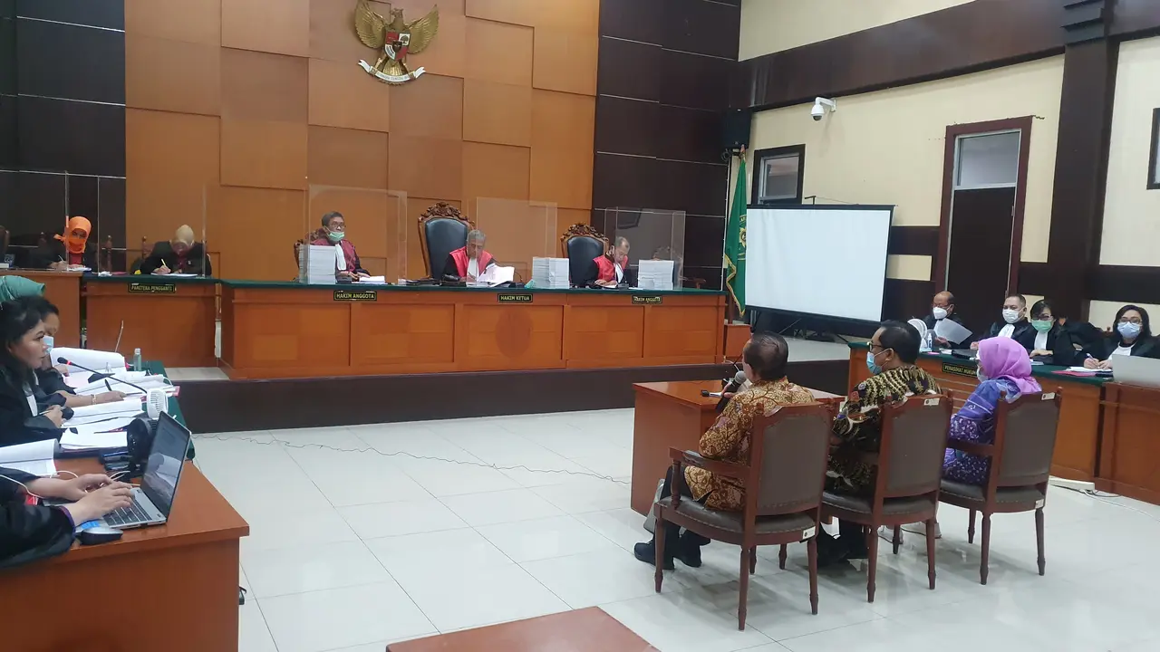 Suasana sidang surat palsu Djoko Tjandra, Brigjen Prasetijo Utomo, dan Anita Kolopaking