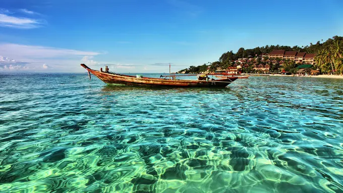 Tak Hanya Phuket, 5 Pantai Cantik Ini Juga Ada di Thailand