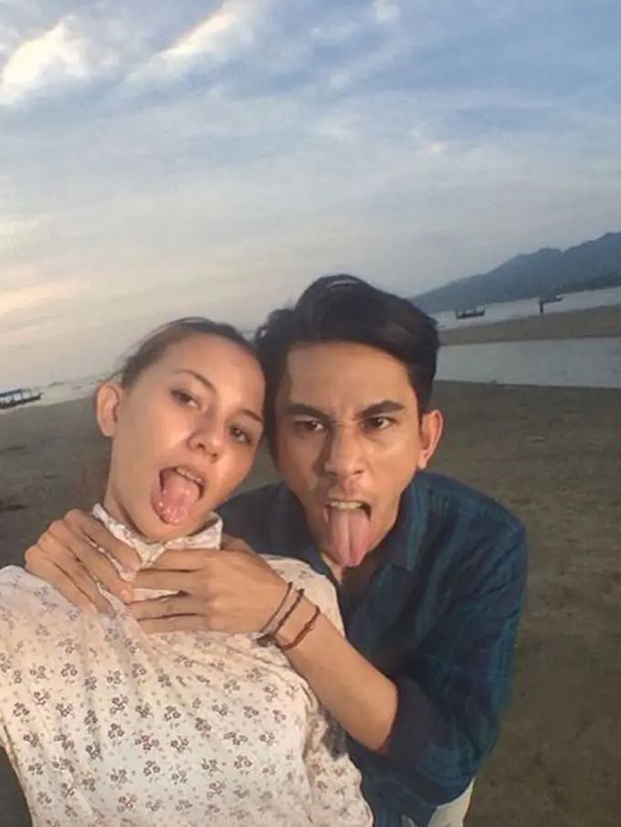 [Bintang] Dahlia Poland dan Fandy Christian