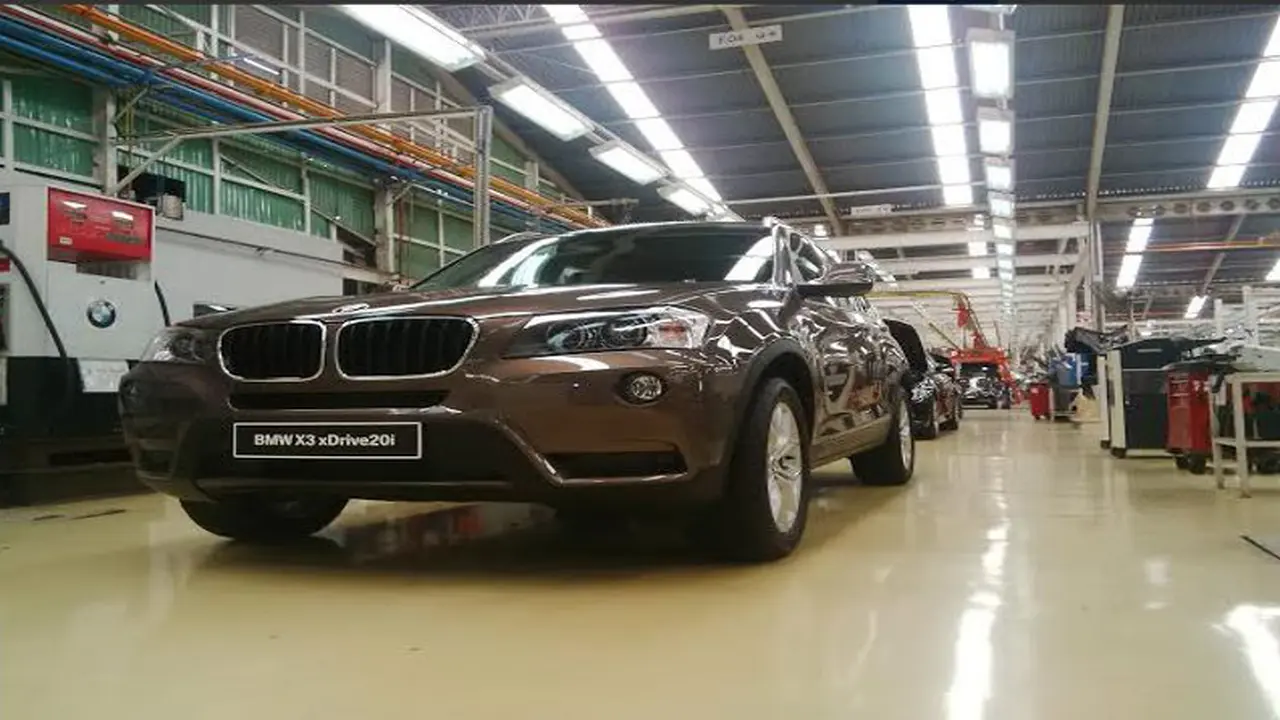 Mobil BMW