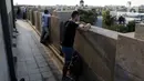 Dari atas The Arch of Triumph, kita bisa melihat pemandangan luas Kota Bucharest. (Liputan6.com/Herman Zakharia)