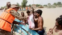 Hujan lebat dan bencana banjir di seluruh Pakistan dilaporkan telah menewaskan lebih dari 1.000 warga. (Xinhua)
