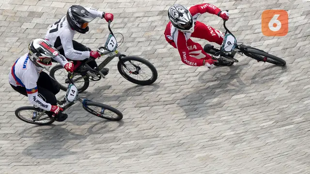 Sepeda BMX : I Gusti Bagus Saputra