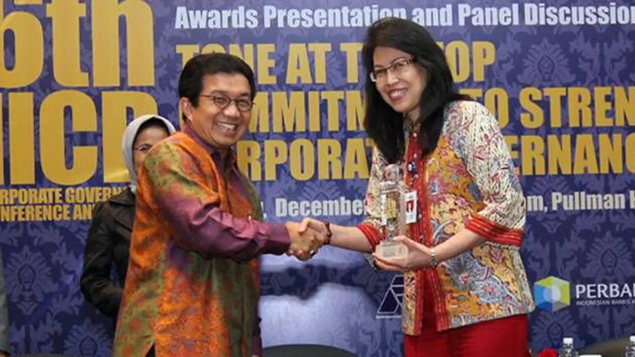 BCA Raih Penghargaan 