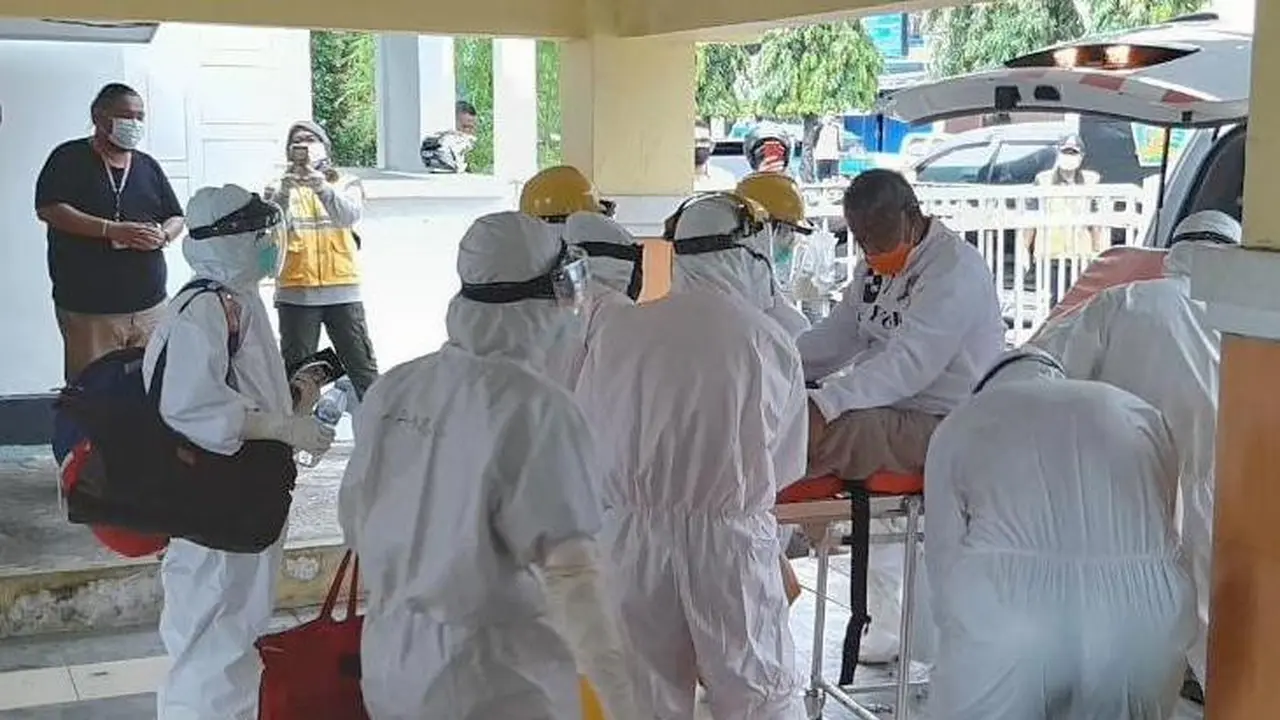Wali Kota Tidore Sakit dan Dirujuk ke Ternate Pakai Protokol Penanganan Covid