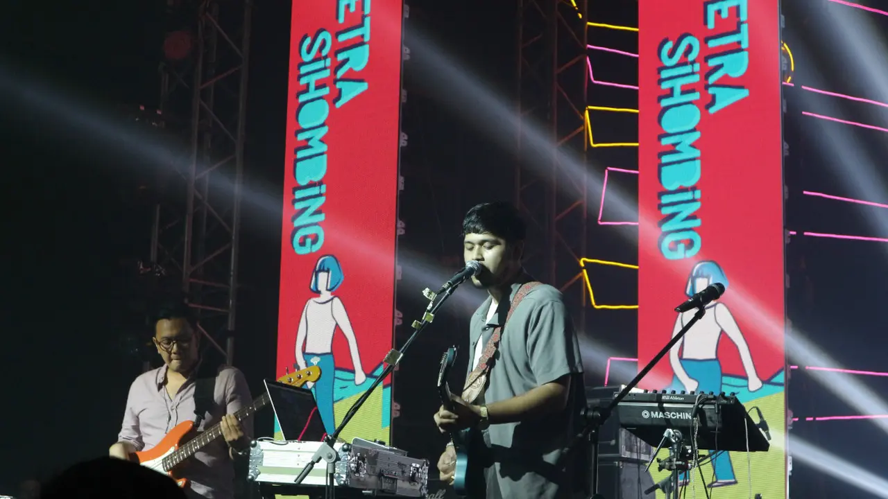 Menikmati Alunan Musik Lintas Genre di AXIS Hypeday Playlist Live