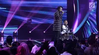 Penampilan Virgoun di HUT ke-27 SCTV. (Herman Zakharia/Liputan6.com)