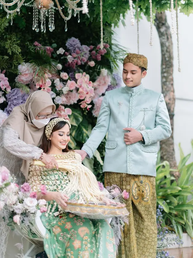 7 Potret Tasyakuran dan Siraman 7 Bulan Kehamilan Nanda Arsyinta, Digelar Mewah