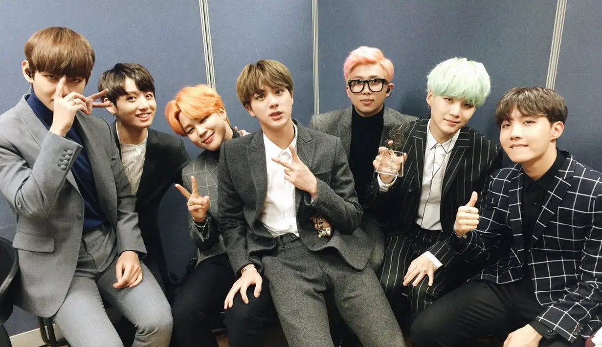 Dalam daftar tersebut, nama BTS bersanding dengan boyband lengendaris seperti *NSYNC, The Jackson 5, hingga Backstreet Boys. (Foto: Soompi.com)