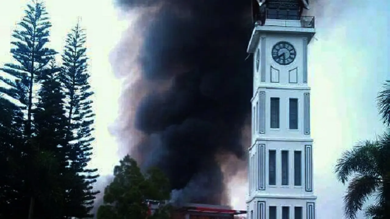 Kebakaran Pasar Atas Bukittinggi