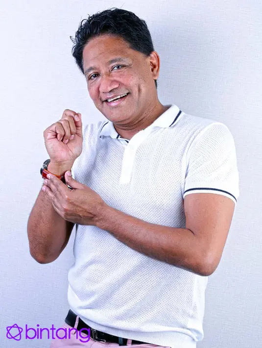 AAlbum yang terlebih dahulu diluncurkan pada tahun 2015 ini berjudul '20:20'. Album ini merupakan album kompilasi dari karyanya sendiri. Album yang selanjutnya diluncurkan adalah 'All About Love'. (Febio Hernanto/Bintang.com)