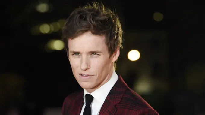 [Bintang] Eddie Redmayne