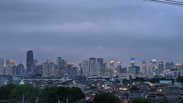 Hasil foto Night Mode 50MP Oppo Find N2 Flip (Liputan6/com/Giovani Dio Prasasti)