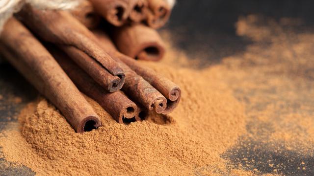 Gambar Ilustrasi Bubuk Kayu Manis