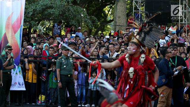 Antusiasme Warga Meriahkan Karnaval Kemerdekaan 2017 Di Bandung News Liputan6 Com