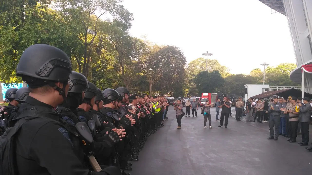 Simulasi dan pelatihan praoperasi Asian Para Games 2018 di Kompleks Gelora Bung Karno. (Merdeka.com)