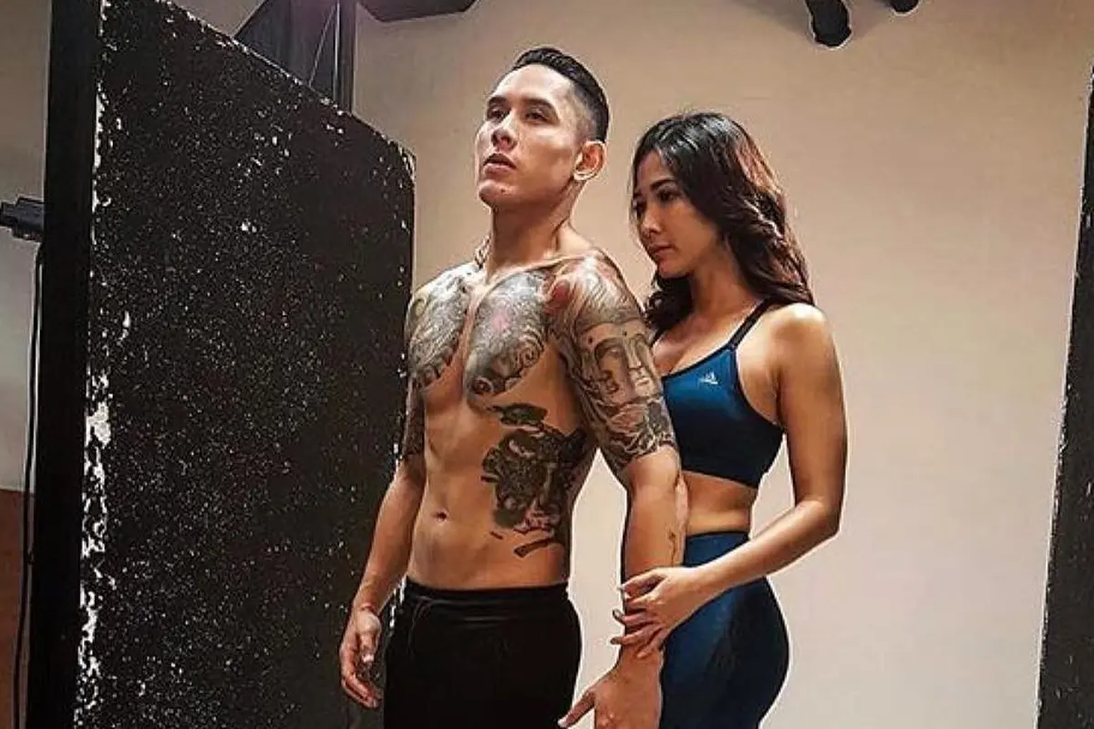 [Bintang] Bikin Orang Iri, Ini 8 Potret Kemesraan Andrea Dian dan Ganindra Bimo