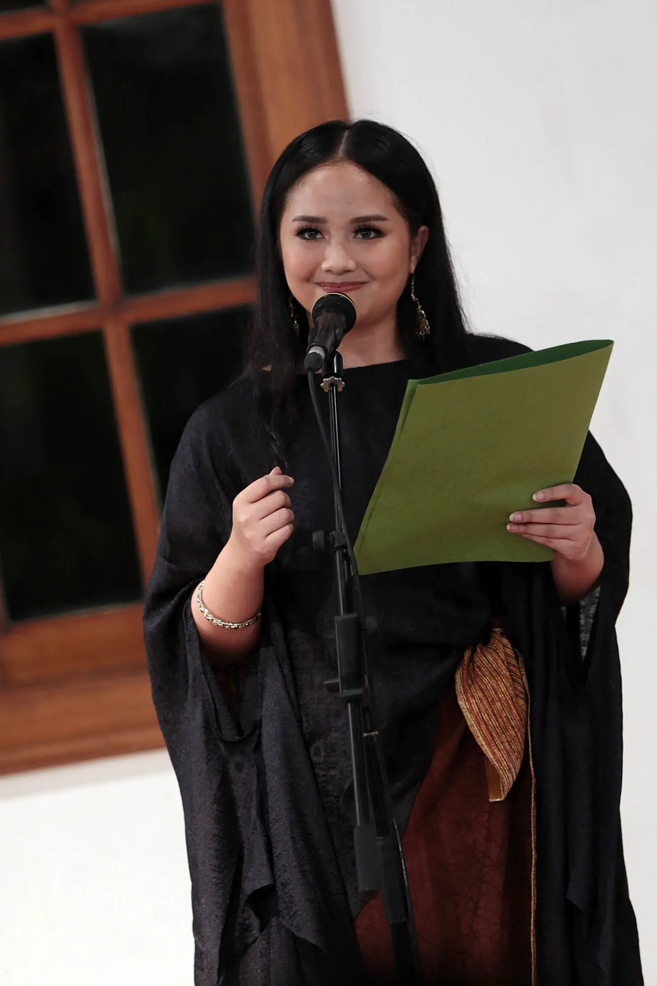 Gita Gutawa di Panggung Para Perempuan Kartini (Deki Prayoga/bintang.com)