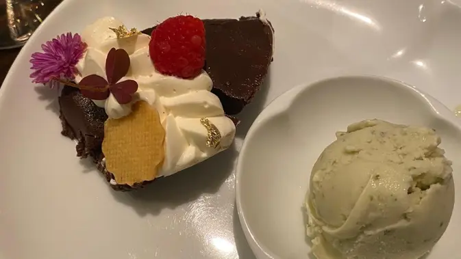 <p>Budino al Cioccolato, salah satu hidangan yang disajikan Chef Claudio Rossi dalam Pekan Kuliner Italia di Dunia edisi ke-9. (Liputan6.com/Benedikta Miranti)</p>