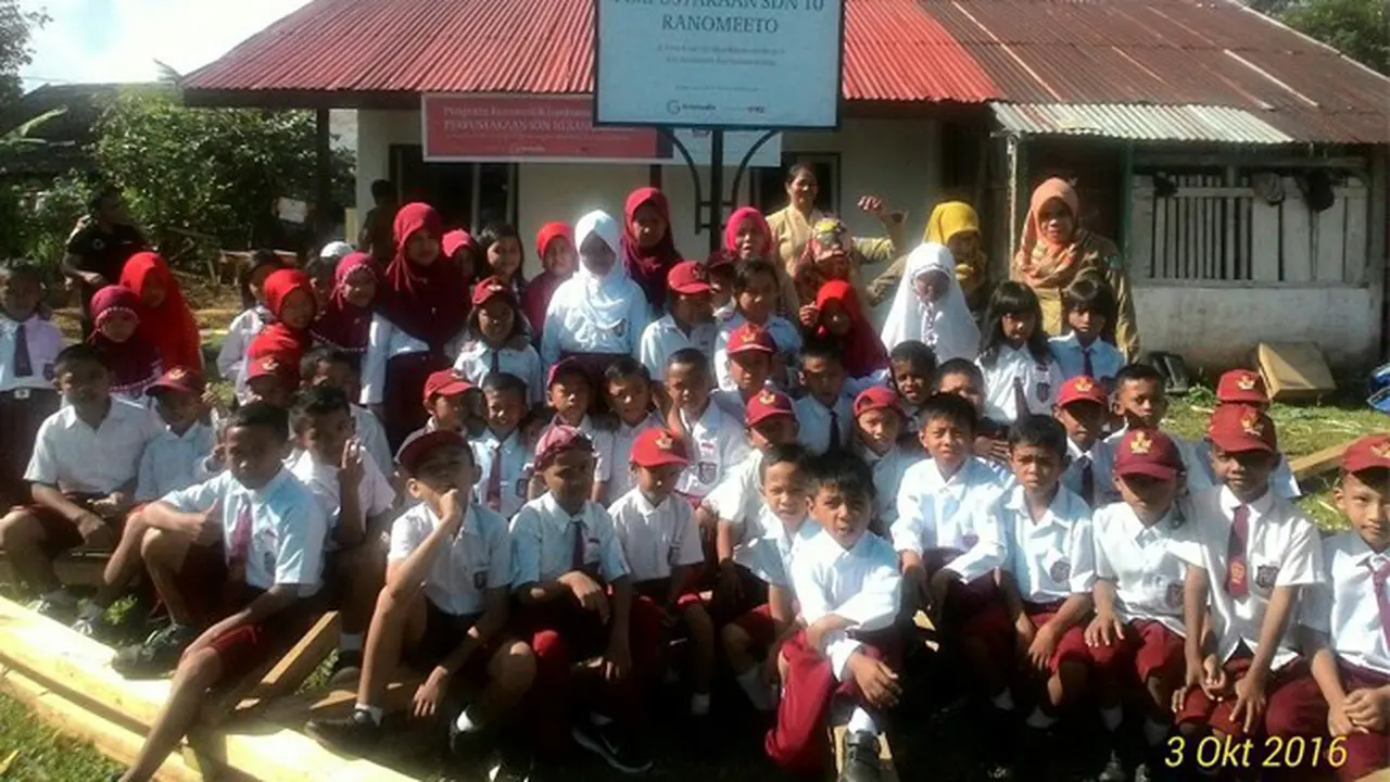 RZ dan Gramedia Renovasi Perpustakaan di Konawe