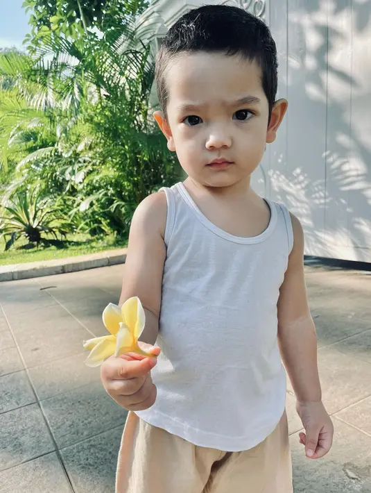 (Instagram/putriannesaloka)