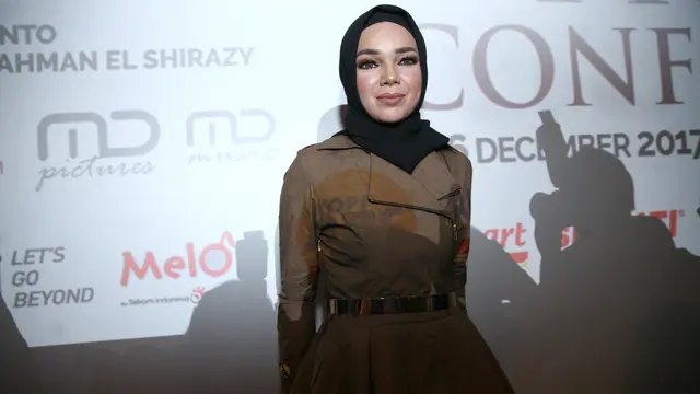 [Bintang] Dewi Sandra