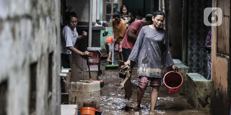 Banjir Kiriman Rendam Permukiman di Kebon Pala