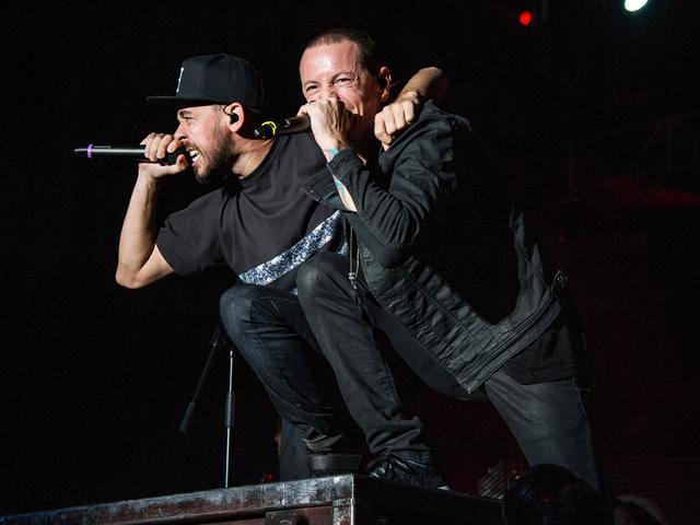 Lirik Lagu One More Light Linkin Park Ragam Bola Com