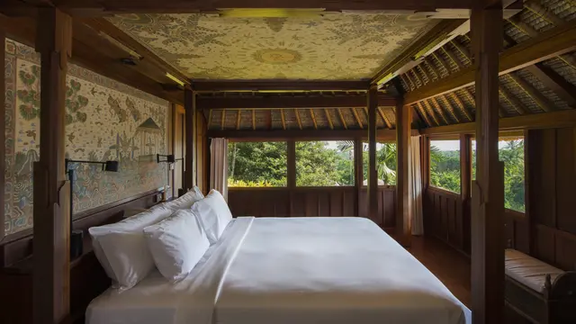 Melestarikan Warisan Budaya Nusantara melalui Pameran Seni Rakyat Memuliakan Wastra