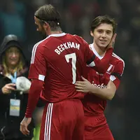 David Beckham dan Brooklyn Beckham (AFP/Bintang.com)