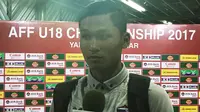 Kiper Thailand U-18, Kantaphat Manpati, menjadi kunci utama timnya melenggang ke final Piala AFF U-18 2017. (Bola.com/Aning Jati)