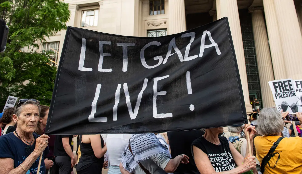 Sebelumnya, protes terhadap perang di Gaza menyebar ke berbagai kampus bergengsi di Amerika Serikat. (Joseph Prezioso/AFP)