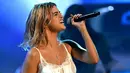 Ibu Selena Gomez masih berusia 16 tahun ketika dirinya lahir. Dahulu sang ibu benar-benar beruang secara finansial untuk menghidupi Selena. (KEVIN WINTER/GETTY IMAGES NORTH AMERICA/AFP)