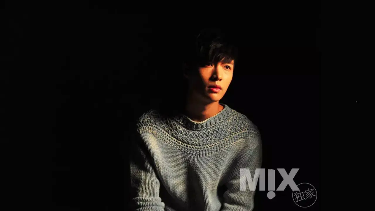 Lay EXO