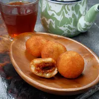 Kue misro./Copyright shutterstock.com/g/Edgunn