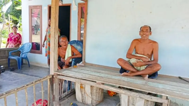 Potret kehidupan Suku Sakai sebagai salah satu masyarakat adat Riau di Kabupaten Bengkalis.