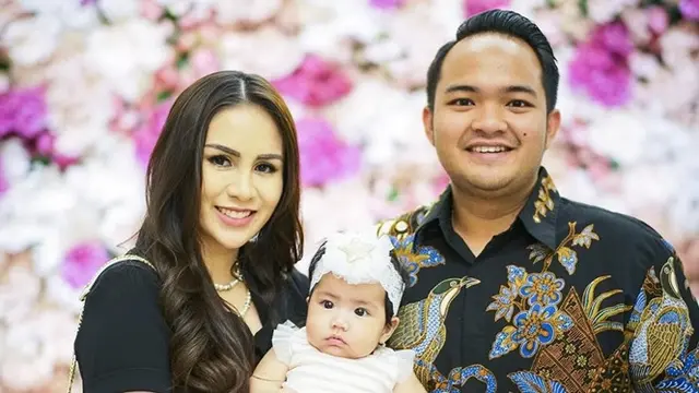Fokus Urus Anak, Ini 7 Momen Kebersamaan Momo Geisha dengan Putrinya