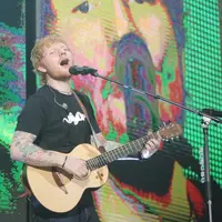 Konser ED SHEERAN - DIVIDE WORLD TOUR 2019 (Bambang E. Ros/Fimela.com)