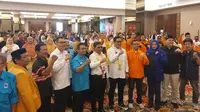 Delapan partai politik non-parlemen mendeklarasikan dukungannya terhadap pasangan bakal calon Wali Kota dan Wakil Wali Kota Tangerang, Sachrudin-Maryono pada Pilkada 2024. (Liputan6.com/Pramita Tristiawati)