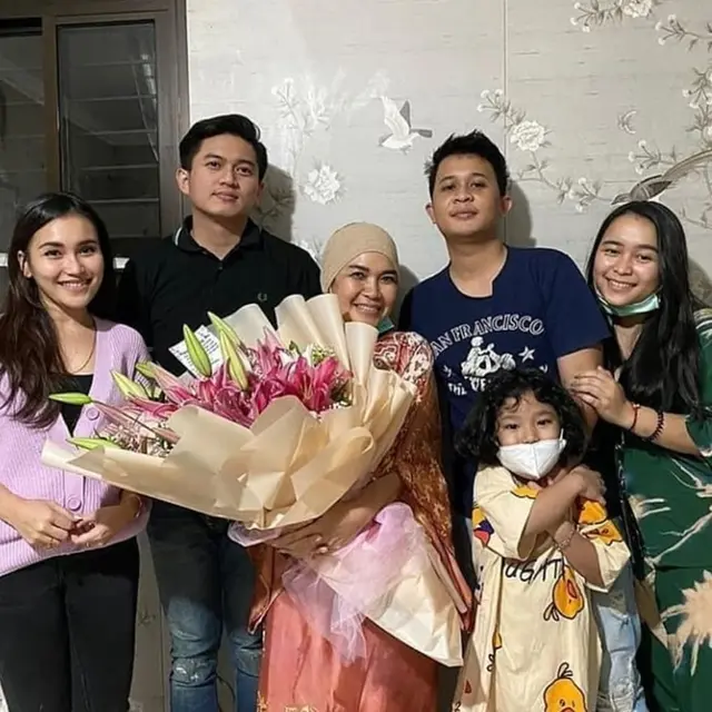 6 Potret Adit Jayusman, Pria yang Dikabarkan dekat dengan Ayu Ting Ting