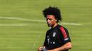Gelandang baru Bayern Munchen, Leroy Sane saat mengikuti sesi latihan di Munich, Jerman (14/7/2020). Munchen mendatangkan Leroy Sane dari Manchester City dengan kontrak berdurasi lima tahun hingga 2025 mendatang, seperti diumumkan oleh klub Bundesliga tersebut pada 3 Juli. (Xinhua/Philippe Ruiz)