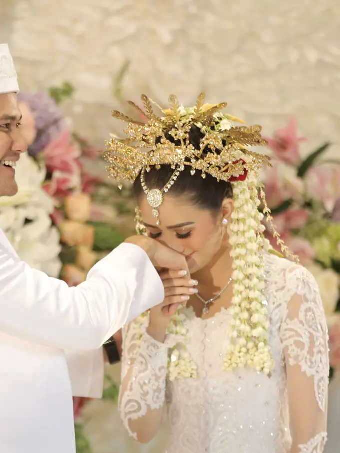 [Bintang] Ryana Dea dan Puadin Redi