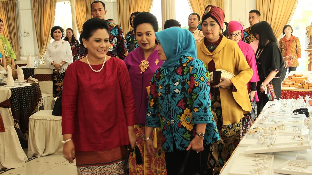 Batik, Iriana Jokowi