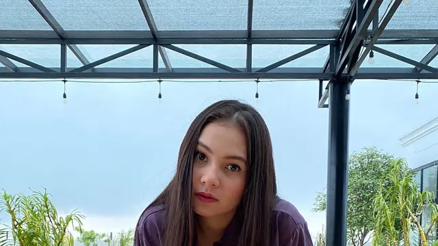 Pernah Alami Kecelakaan Sampai Trauma, Ini 6 Potret Terbaru Artis FTV Larasati Nugroho