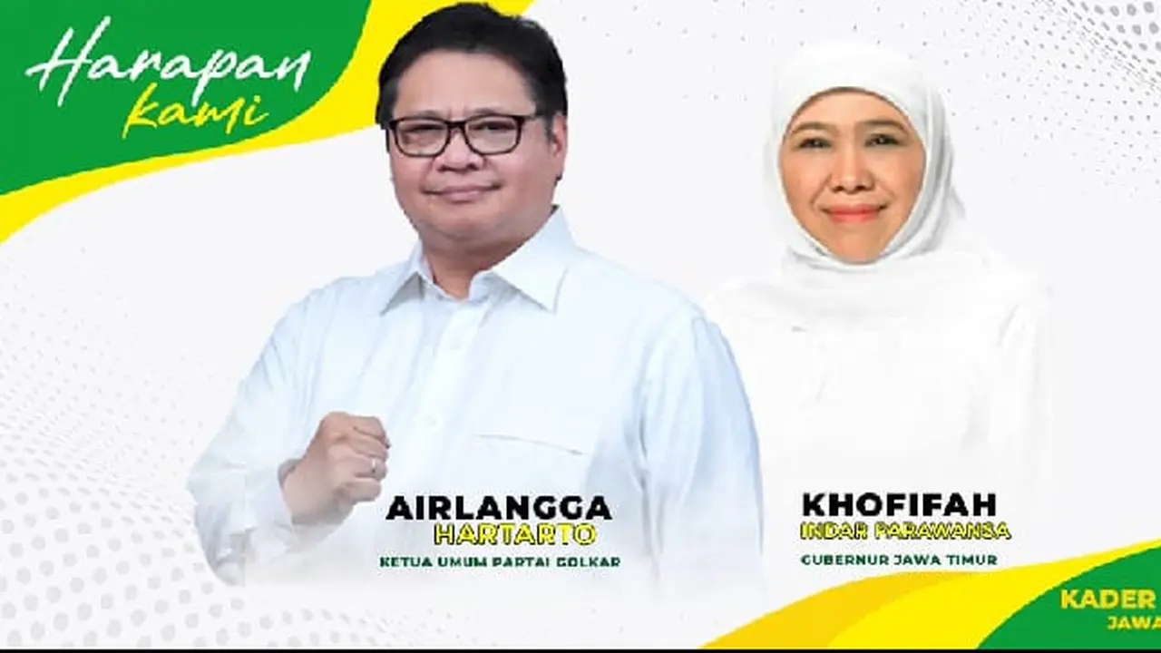 Foto Airlangga-Khofifah terpampang di sejumlah videotron di Surabaya. (Dian Kurniawan/Liputan6.com)