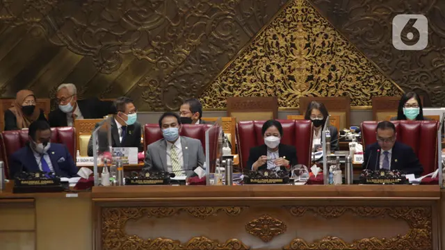 Rapat Paripurna Masa Sidang IV DPR