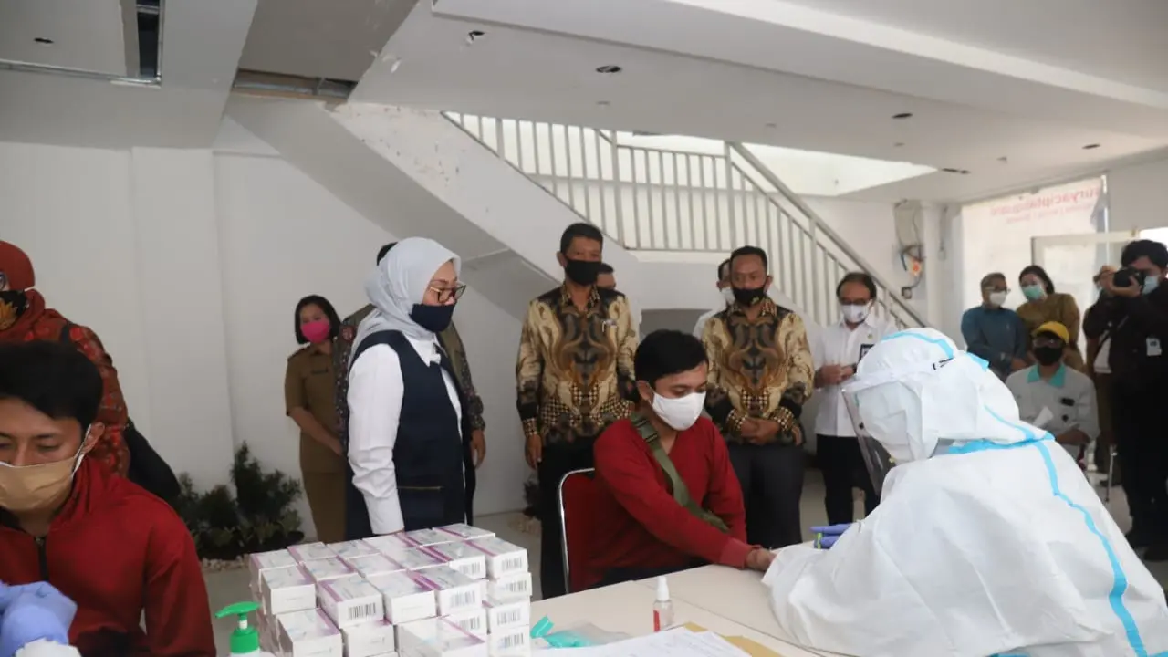 Menaker Kampanyekan Gerakan Pekerja Sehat Cegah Penyebaran Pandemi Covid-19 