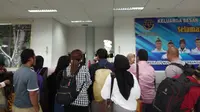 Antrean penumpang pesawat di Bandara Juwata, Kota Tarakan. (Ady Anugrahadi/Liputan6.com)